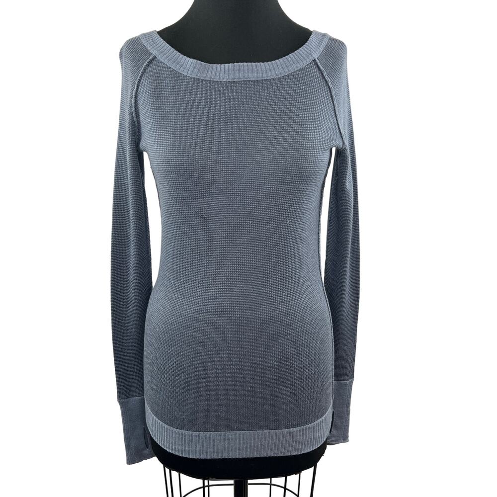 Lululemon Charcoal/Blue Long Sleeve Tee